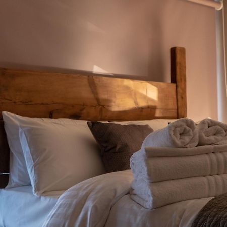 The Milestone Hotel Sowerby Bridge Ruang foto