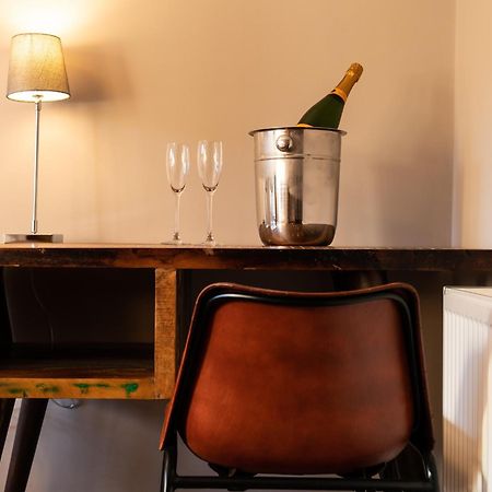 The Milestone Hotel Sowerby Bridge Ruang foto