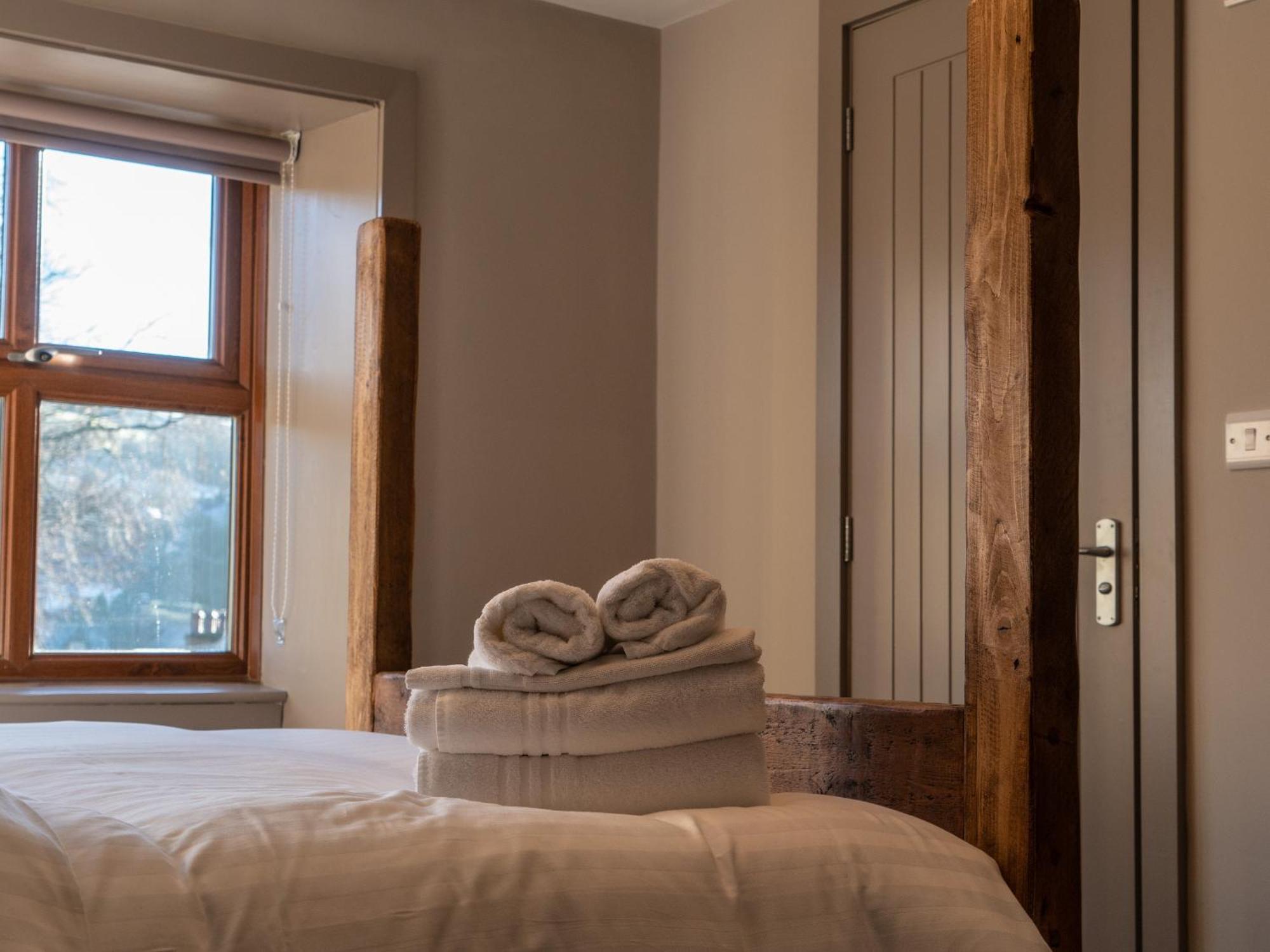 The Milestone Hotel Sowerby Bridge Ruang foto